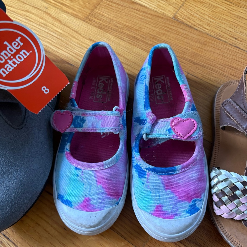 Girls shoe bundle size 8 like new - Picture 3 of 6